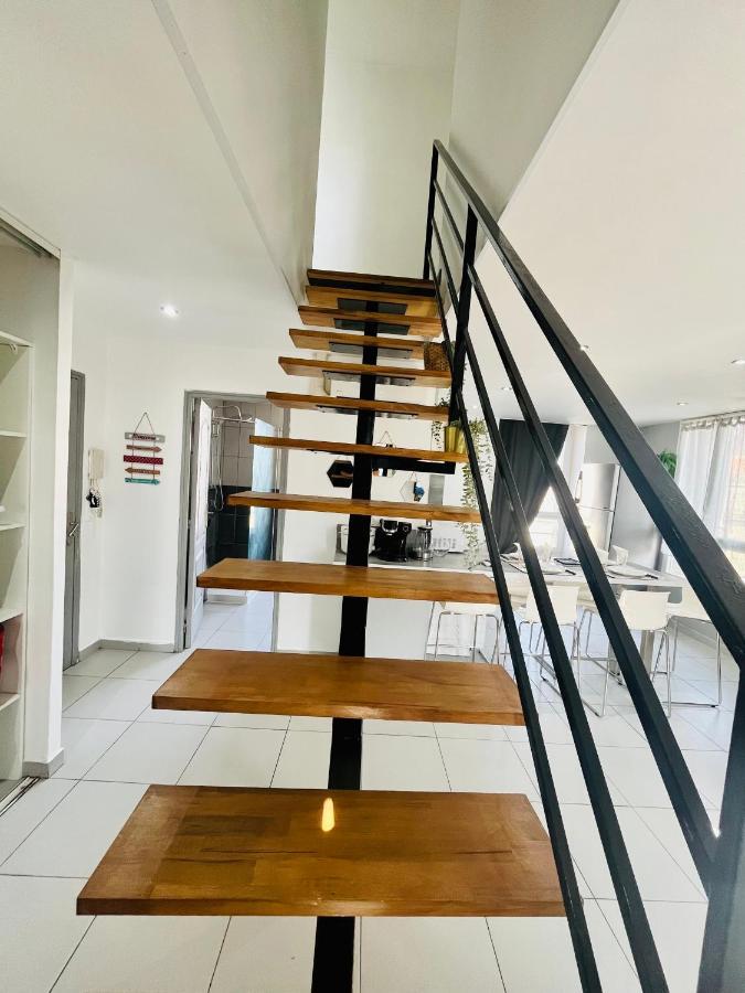Superbe Duplex Design Neuf 2 Chambres, Climatise Tout Confort, Facile D,Acces Stationnement Gratuit Μασσαλία Εξωτερικό φωτογραφία